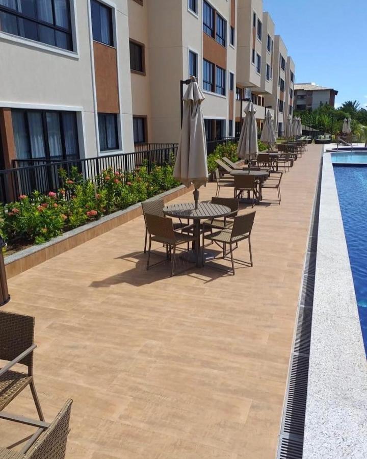 Flat Em Guarajuba Com Excelente Estrutura Apartment Exterior photo