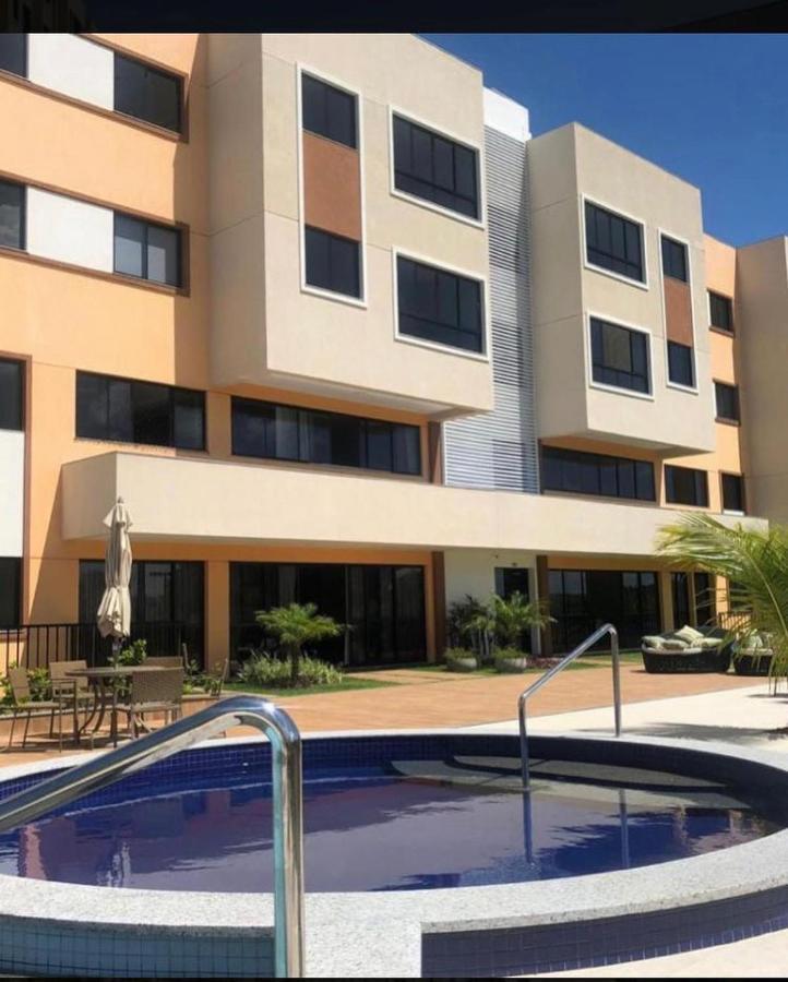 Flat Em Guarajuba Com Excelente Estrutura Apartment Exterior photo